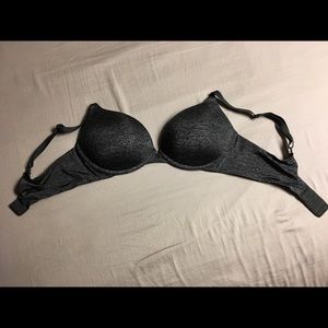 Victoria’s Secret Bra 36C